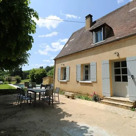 Oree Du Chateau : Maison De Charme Avec Piscine Chauffee Dans * Beynac-et-Cazenac