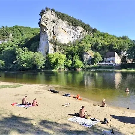Oree Du Chateau : Maison De Charme Avec Piscine Chauffee Dans Feriehus Beynac-et-Cazenac