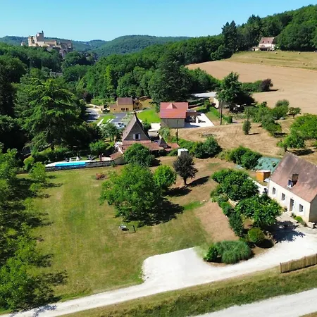 Oree Du Chateau : Maison De Charme Avec Piscine Chauffee Dans * Beynac-et-Cazenac