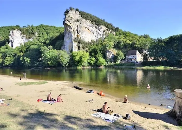 Oree Du Chateau : Maison De Charme Avec Piscine Chauffee Dans בית נופש ביינאק-אה-סאזנאק