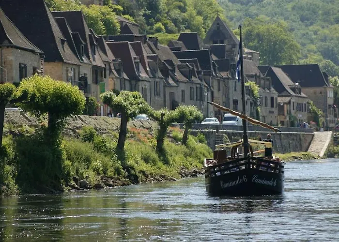 Oree Du Chateau : Maison De Charme Avec Piscine Chauffee Dans בית נופש ביינאק-אה-סאזנאק